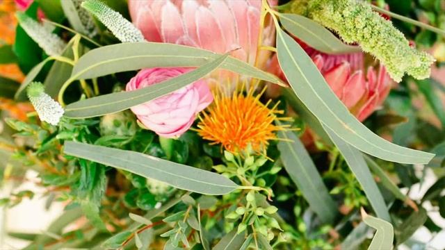 Ирина Новикова. Выбираем свадебный букет смотреть онлайн