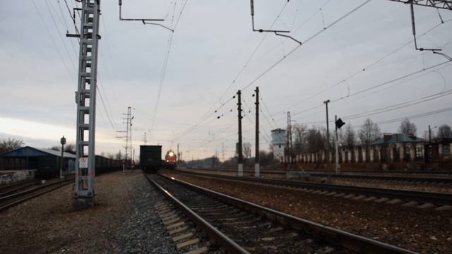 Электровоз ВЛ10У-036 станция Балабаново 7.04.2016 смотреть онлайн