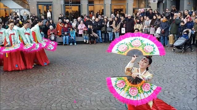 Arirang Korean dance Amsterdam смотреть онлайн