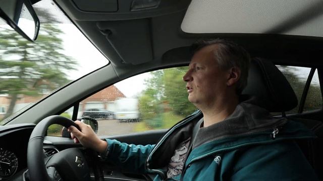 Suzuki S-Cross Hybrid Road Review смотреть онлайн