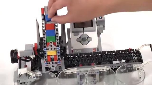 LEGO Education EV3 | Сортировщик деталей по цвету смотреть онлайн