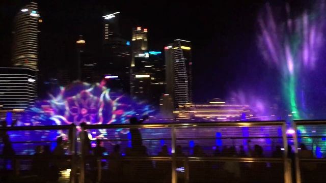 Лазерное шоу СПЕКТРА в Сингапуре. Spectra - A Light And Water Show