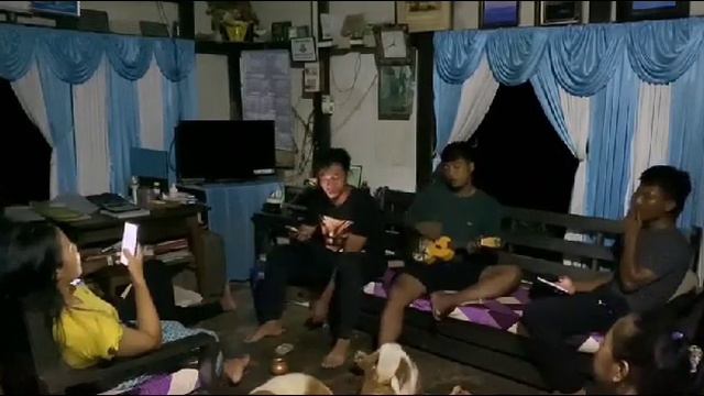 Lunglenthlak. Music Instrument nei chaurau viau mah ila kan zâi tui tho. Zan dar 1-2 kan thleng zia смотреть онлайн