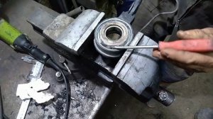 Замена подшипника вискомуфты Volvo FM