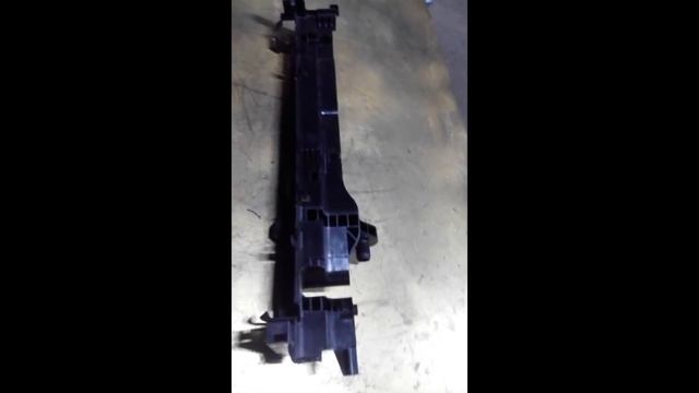 Рамка крепления радиатора левая Мерседес 222 S смотреть онлайн