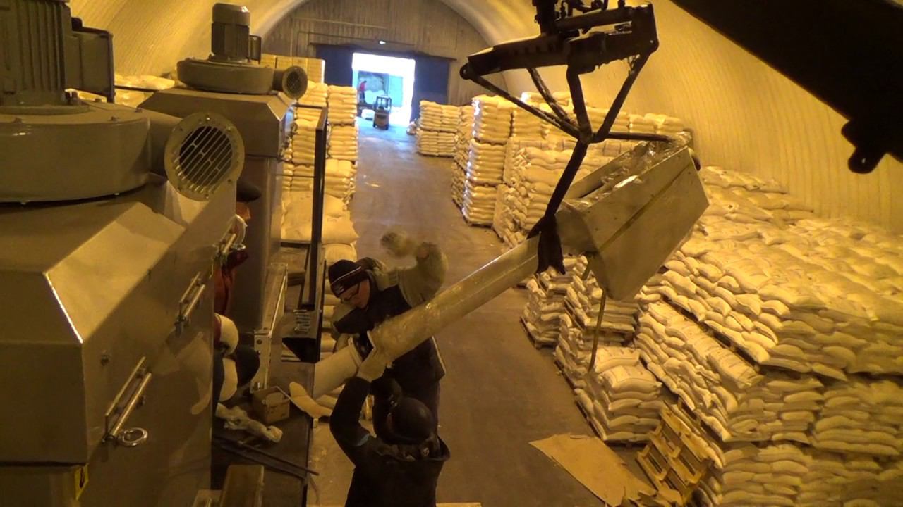 Шнековый просеиватель загрузка муковоза ЛАККК смотреть онлайн