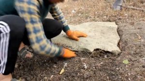 Дорожка из камня СВОИМИ РУКАМИ//Делаем ступеньки к пруду из природного камня//Stone steps//