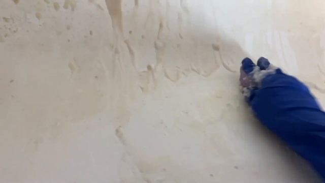 «Проще простого»: отмыла ванну до белоснежного состояния без химии и без вреда для семейного бюджет смотреть онлайн