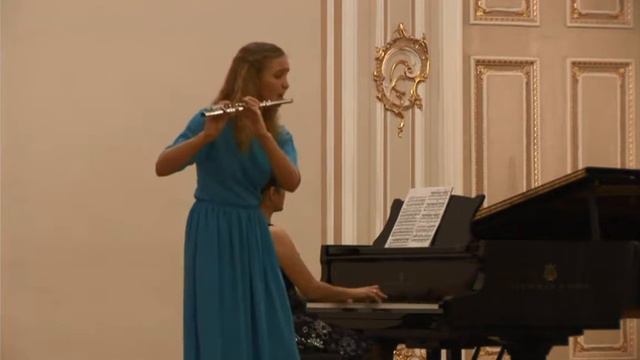 Shepherdess's song (Maria Krasilnikova, flauto; Natalia Matveeva, piano) смотреть онлайн