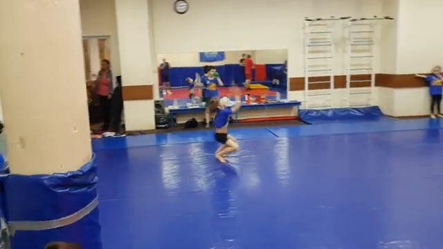 Пётр. Рондат и 3 фляка смотреть онлайн