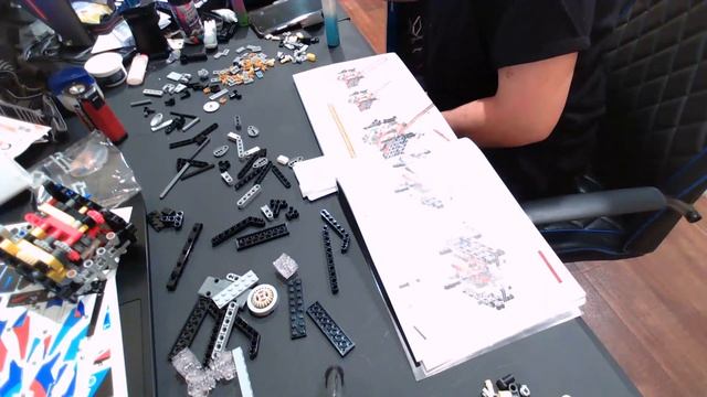 Lego Build BMW M1000RR Step One Of