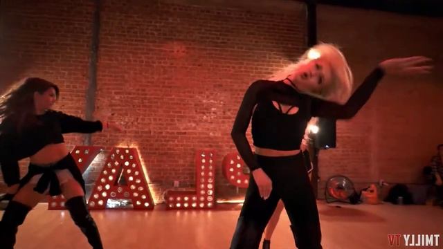[ MIRRORED ] Christina Aguilera - DIRRTY - Choreography by Marissa Heart - #TMillyTV смотреть онлайн