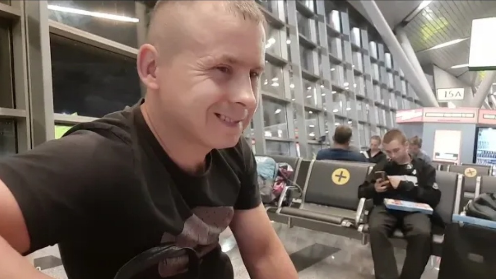 Летим на ОТДЫХ. Аэропорт Внуково смотреть онлайн