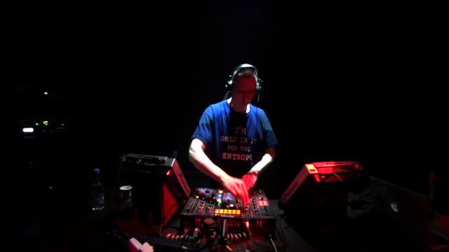 KWANT  XV  ° RAUMTESTER