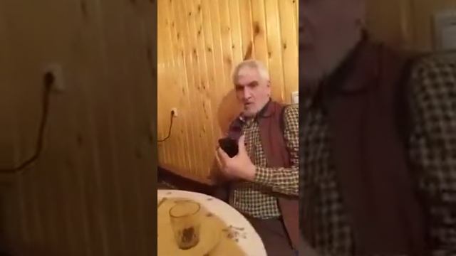 Благородные Чеченцы исполняют Зикр в обществе Мюридов смотреть онлайн