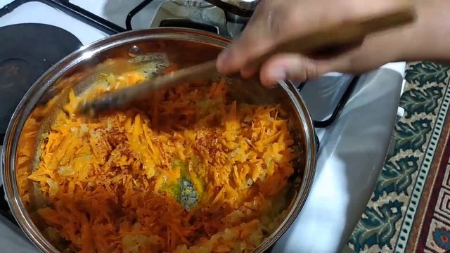 Cabbage Borscht Recipe - Young Family Village Life - ASMR COOKING