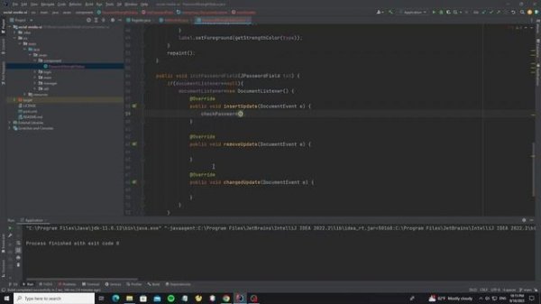 Java Swing Password Strength Checker (Weak, Medium, Strong)