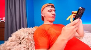 Прятки в ПРЕДМЕТАХ в Реальной Жизни ! - Челлендж