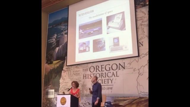 From Geek to Chic: The Comic Book Revolution смотреть онлайн