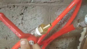 #Опрессовка труб тёплого пола своими руками