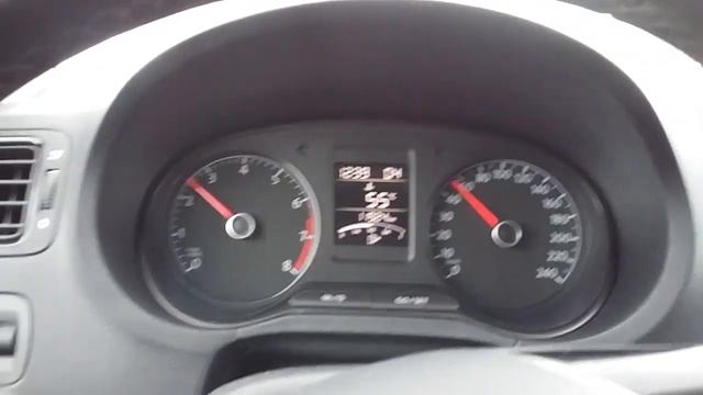 Фольц Поло,надо помыть))). смотреть онлайн