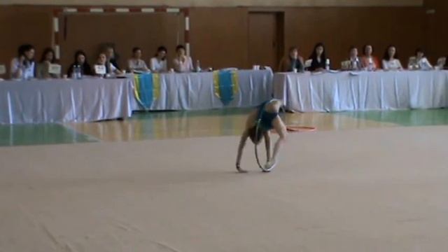 Двинянина каролина, 2003 г.р., упражнение с обручем смотреть онлайн