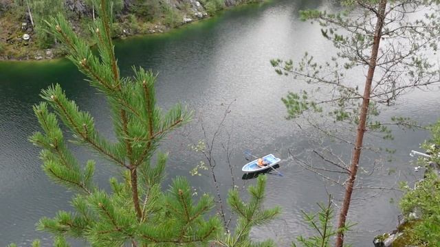 Сортавала, горный парк Рускеала, Рускеальские водопады, Рускеальский экспресс и гора Хиденвуори смотреть онлайн