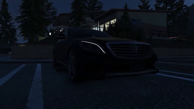 Mercedes-Benz S63 AMG смотреть онлайн