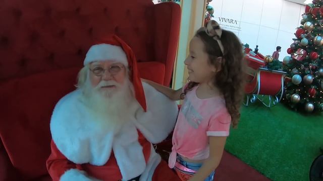 VALENTINA SALVA PAPAI NOEL E O NATAL DO MONSTRO DO SLIME смотреть онлайн