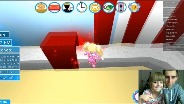 КОРОЛЕВСКАЯ ШКОЛА В РОБЛОКС Royale High School roblox Первый день в школе смотреть онлайн