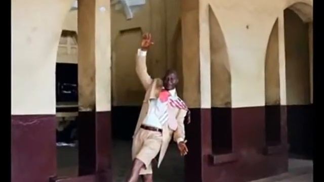 Копия видео "АФРИКАНСКИЕ МОДНИКИ музыка Fly High Jeremy Black автор клипа Зоя Боур-Москаленко" смотреть онлайн