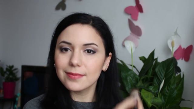 Дневной и вечерний макияж к 8 марта. От простого к сложному.