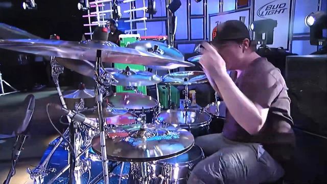 Deftones - Change (In The House Of Flies) (Live At Jimmy Kimmel Live!) HD смотреть онлайн