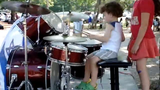 Leva na barabane смотреть онлайн