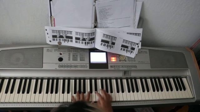 Mr. and Mrs. Smith 'Mondo bongo' with both hands Vid 1 смотреть онлайн