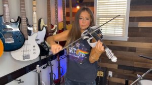 Comfortably Numb (David Gilmour Guitar Solos) - Pink Floyd - Nina D Violin Cover