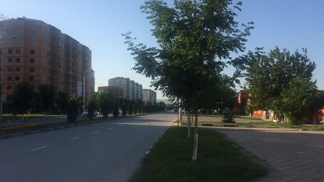 ГОРОД ГРОЗНЫЙ УЛИЦА А АЙДАМИРОВА (БОГДАНА ХМЕЛЬНИЦКОГО) 06 06 2017 смотреть онлайн