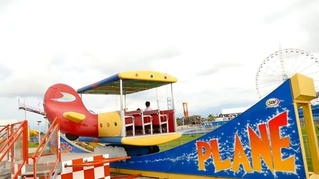 Самолет кукурузник Парк аттракционов Magic plane Аттракцион Влог смотреть онлайн
