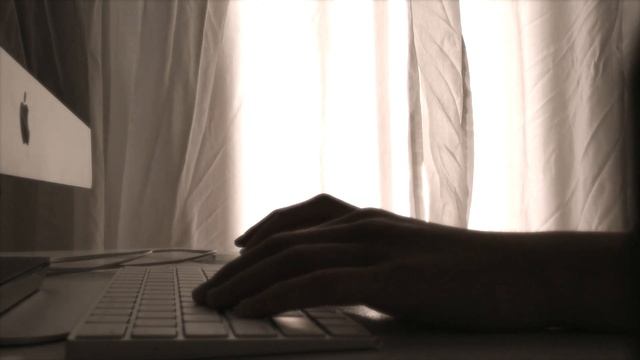 Typing Handcam! The Optimum Typing Hand Position! смотреть онлайн