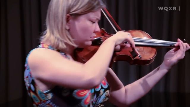 Violinist Alina Ibragimova Plays the Largo from Bach's Sonata No. 3 in C Major смотреть онлайн