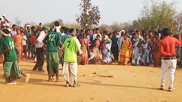 Baha sohrai ke subh aawsar pr git aar enech(5) смотреть онлайн