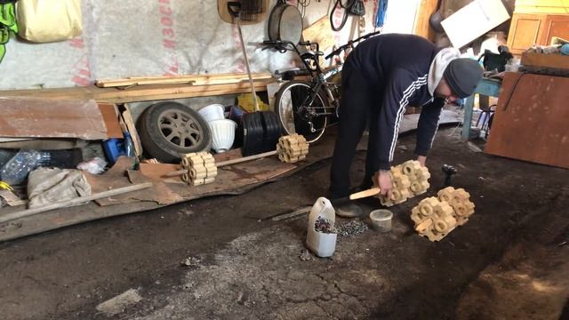 Гантели и штанга из кирпича смотреть онлайн