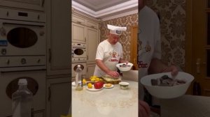 Готовим с Петровичем хариуса запеченного в духовке. Можно выбрать и другую рыбу.