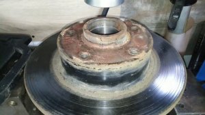 Renault Fluence 2012 | Задний подшипник ступицы | Замена