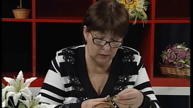 Уроки рукоделия. Анютины глазки. Часть 1 смотреть онлайн