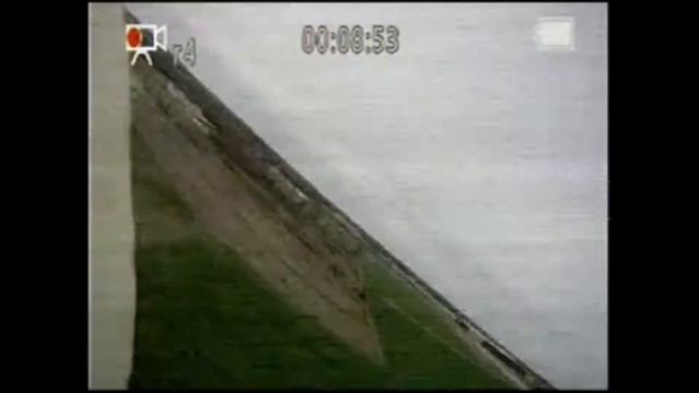 Maiden FPV flight of popwing 900mm (Flying Manta) RC wing смотреть онлайн