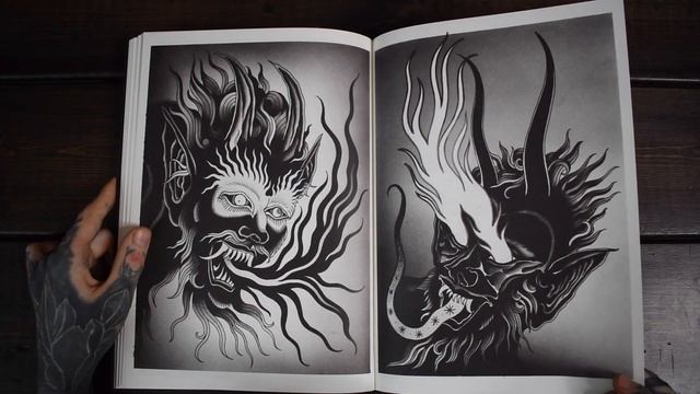 Art Book Flip Through ''Midnight Creatures'' by Emils Salmins ASMR смотреть онлайн