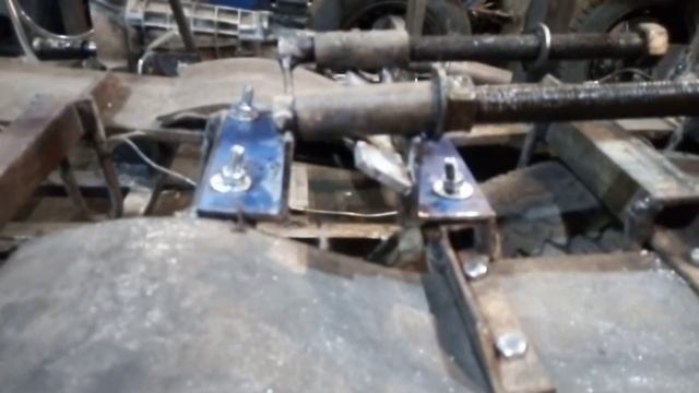 Простой и удобный съемник-натяжник для гусениц на вездеход. смотреть онлайн