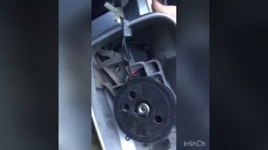 Как разобрать боковое зеркало на Киа Соренто BL 2007 года выпуска