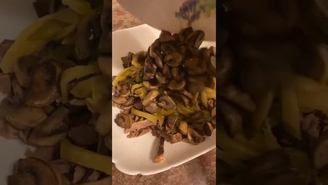 САЛАТ с ГОВЯЖЬИМ СЕРДЦЕМ (пикантный, ооочень вкусный и сытный салат?) смотреть онлайн